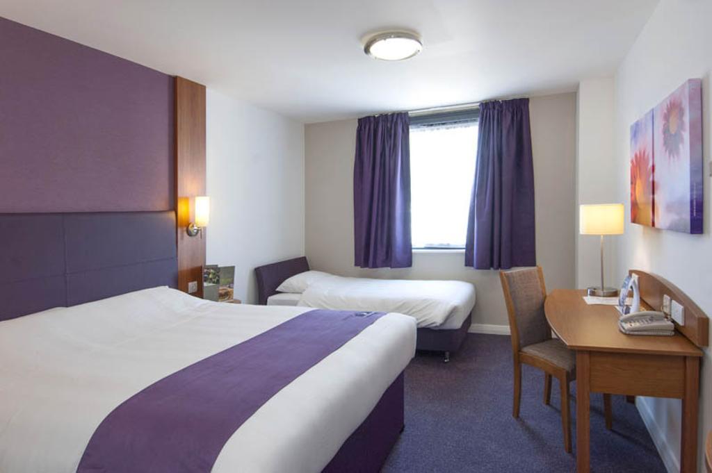 Premier Inn Manchester Bury Habitación foto